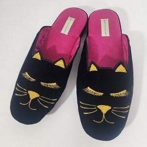 Patricia Green Black Velvet Cat Face Slippers Women’s Size 10 Pink satin Lining